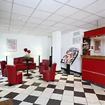 阿雷西亚巴纳斯峰酒店