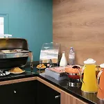 阿雷西亚巴纳斯峰酒店 3*