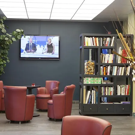 Montparnasse Alesia Otel 3*